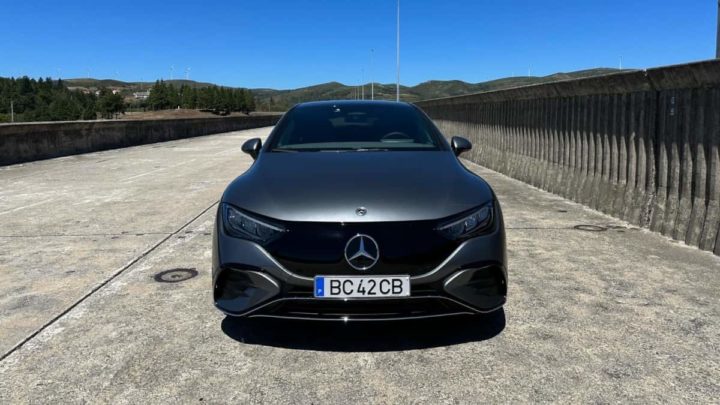 Ensaio Mercedes-Benz EQE 350+ Limousine
